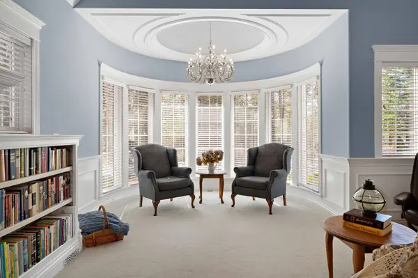 25929 E Idaho Pines Ln, Newman Lake, WA 99025