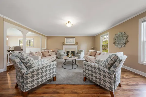 4311 W Center Ln, Spokane, WA 99208