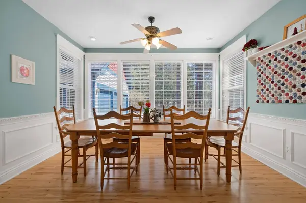 25929 E Idaho Pines Ln, Newman Lake, WA 99025