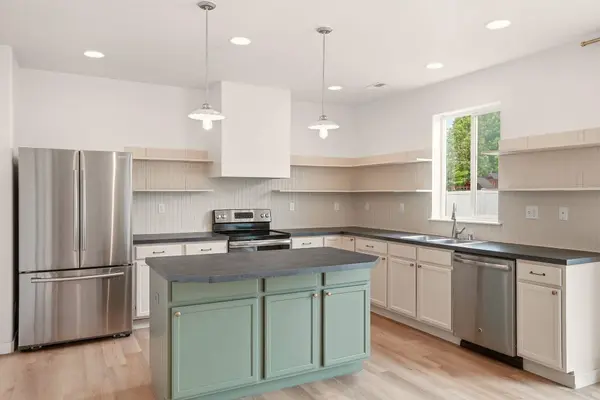 1726 N Caufield Ct, Liberty Lake, WA 99019