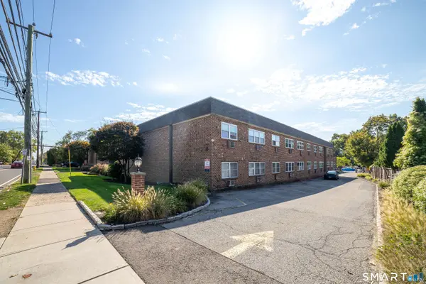 637 Cove Road #D5, Stamford, CT 06902