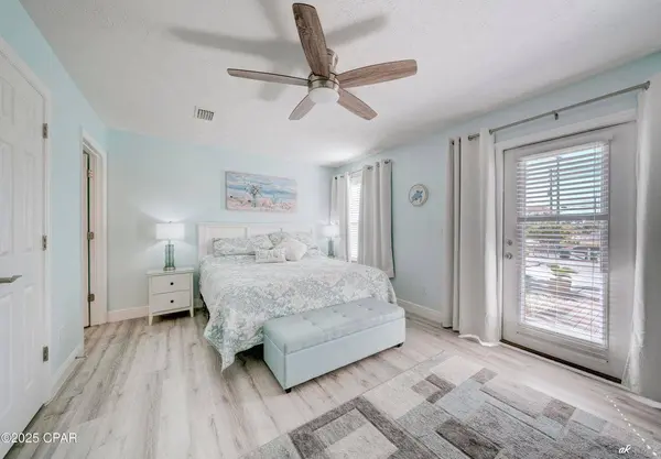 6724 Thomas DR, Panama City Beach, FL 32408