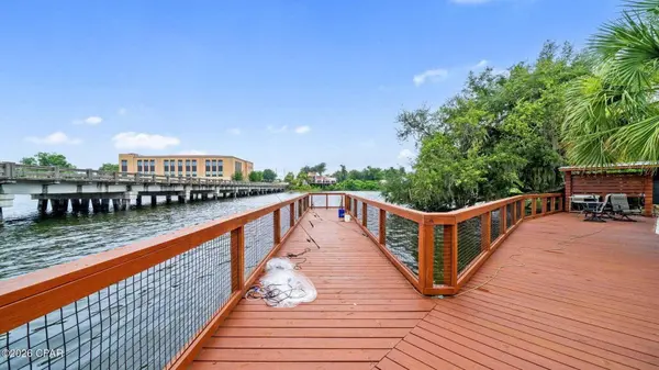 401 Massalina DR, Panama City, FL 32401