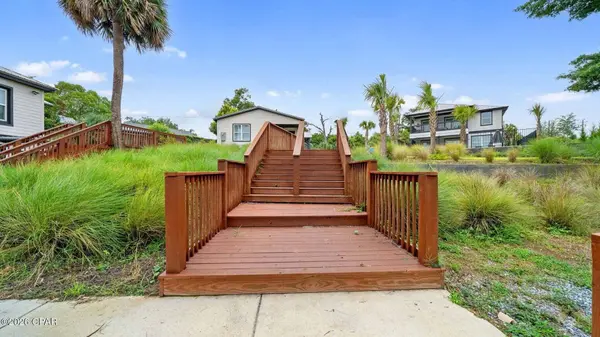 401 Massalina DR, Panama City, FL 32401