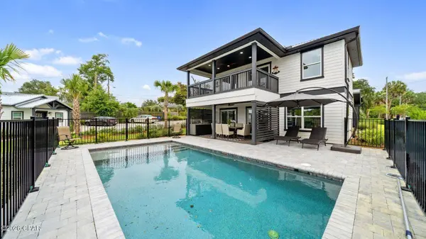 401 Massalina DR, Panama City, FL 32401