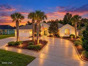 102 Sunset CIR