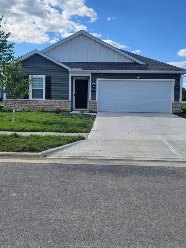 4333 Water Aven Drive, Canal Winchester, OH 43110