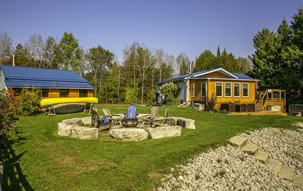 223 Shuttleworth Rd, Kawartha Lakes, ON K0M 1C0