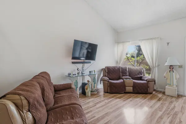 4116 Rosemead Blvd #22, Pico Rivera, CA 91770-4404