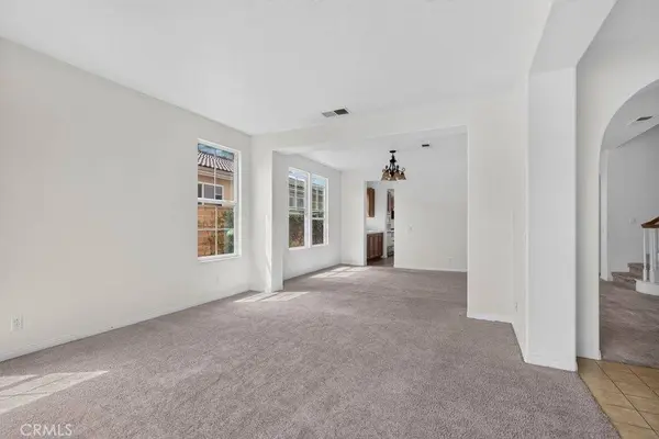 6221 Arcadia ST, Eastvale, CA 92880