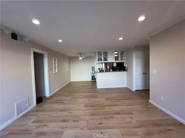 2521 W Sunflower AVE #H11, Santa Ana, CA 92704
