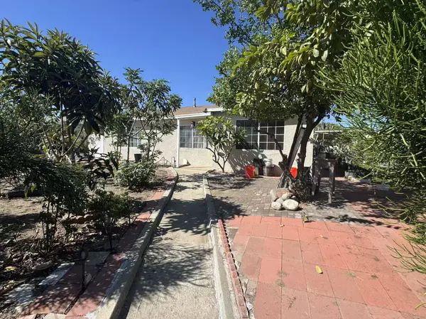 3633 Cosbey Ave, Baldwin Park, CA 91706-3724