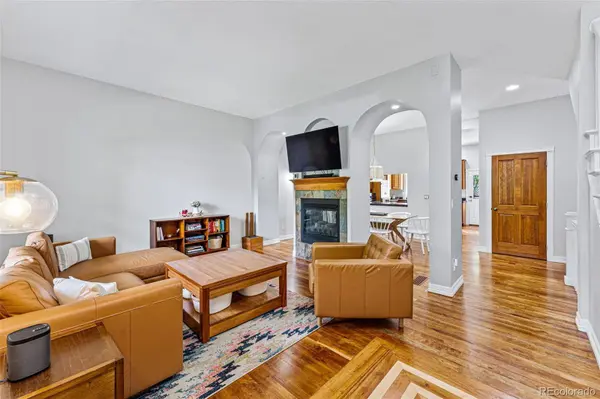 2831 Wyandot ST, Denver, CO 80211