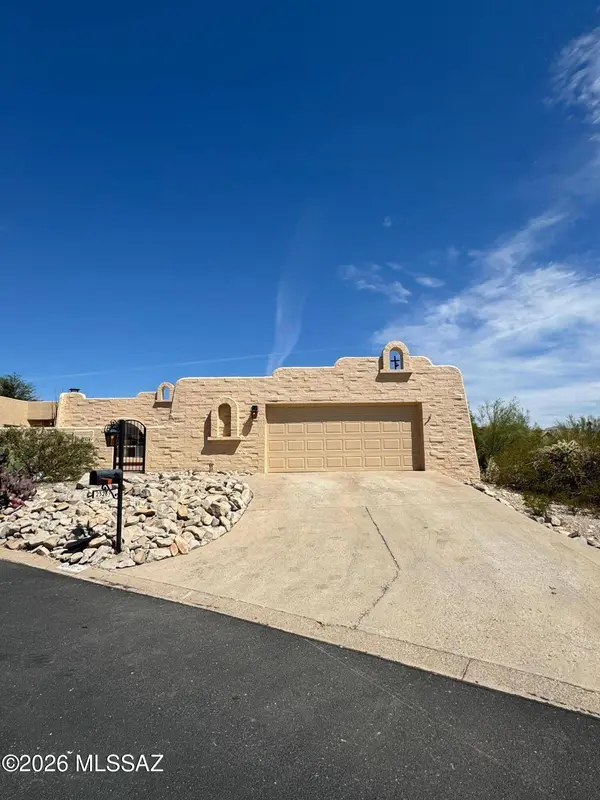 2328 W Tucana St, Tucson, AZ 85745