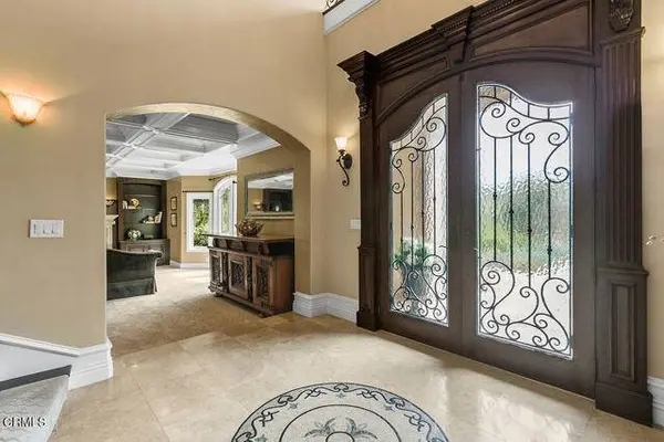 10799 E Las Posas Road, Santa Rosa, CA 93012