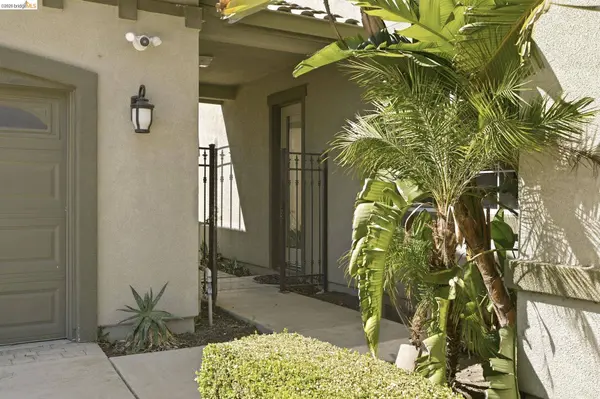 588 Big Basin Dr, Brentwood, CA 94513