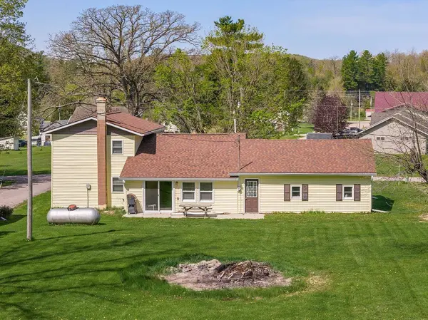 25582 Rockbridge School Street, Richland Center, WI 53581