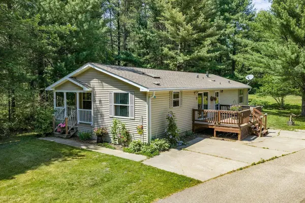 1366 Fur Drive, Wisconsin Dells, WI 53965