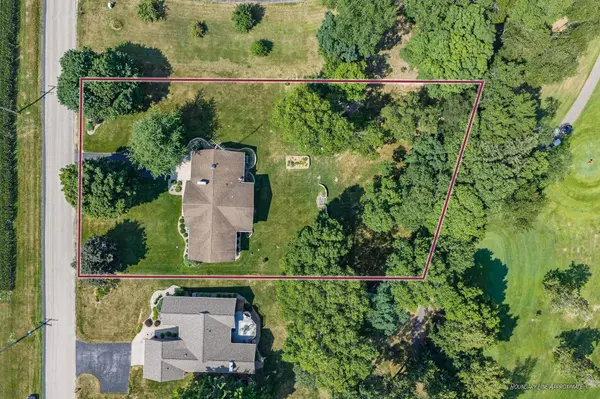 S2970 Golf Course Road, Reedsburg, WI 53959
