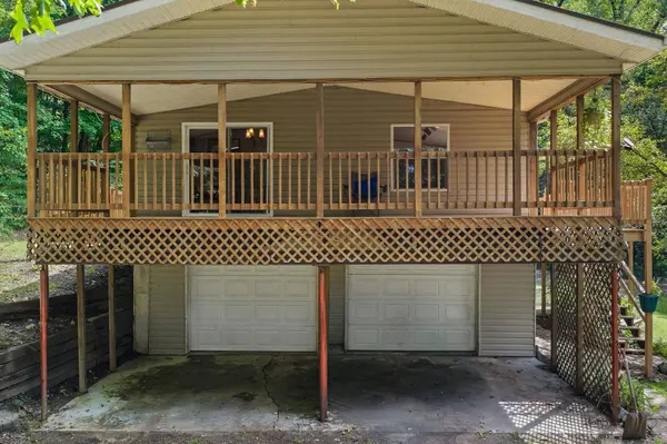 12969 Bunker Hill Drive, Cazenovia, WI 53924