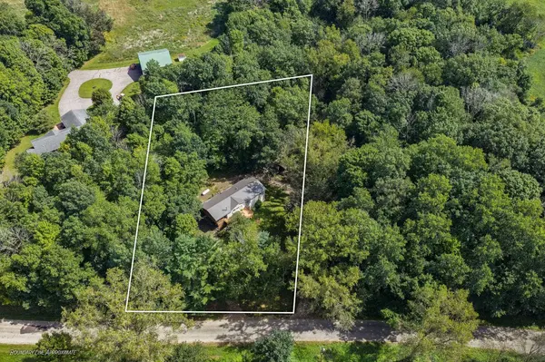 12969 Bunker Hill Drive, Cazenovia, WI 53924