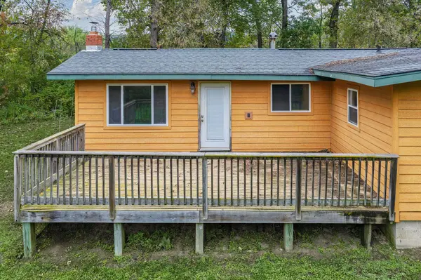 W9449 State Rd. 33, Wonewoc, WI 53968
