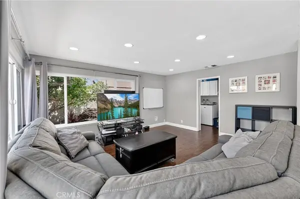 3631 Claremont, Irvine, CA 92614