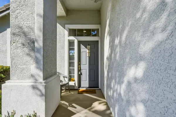 6401 Cedar Ranch DR, Citrus Heights, CA 95621