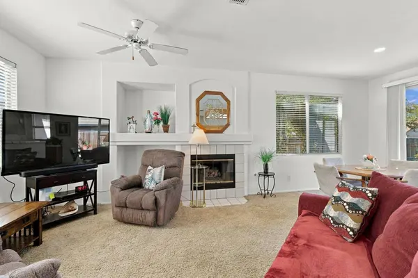 6401 Cedar Ranch DR, Citrus Heights, CA 95621