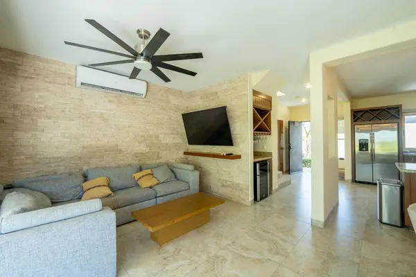 Albaratos  #362, Cabo Corridor, BCS