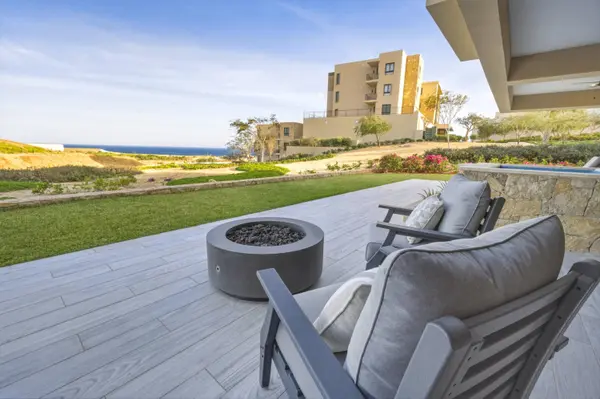 Alvar at Quivira, Pacific,