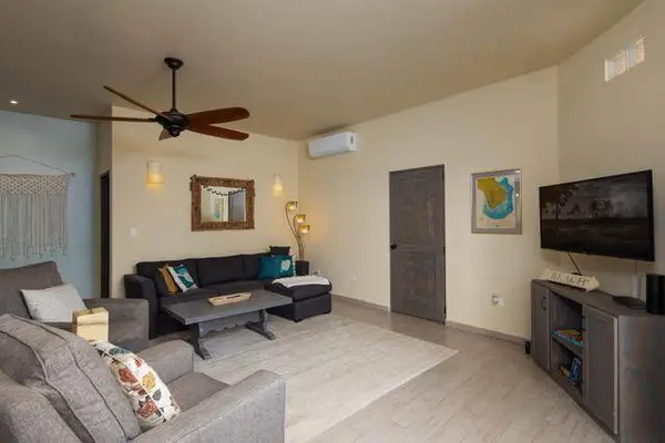 Casa Brumbelow, Pacific, BCS
