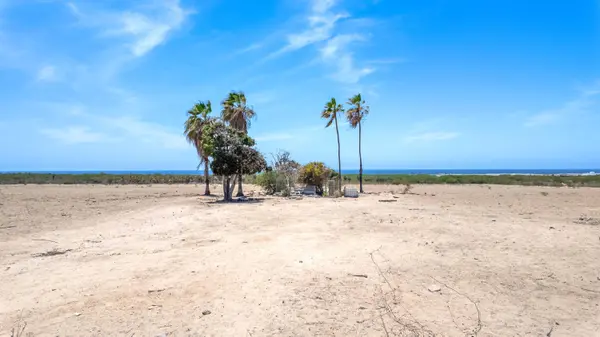 Todos Santos Las Playitas Oceanfront, Pacific, BCS