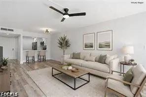 1085 Forest Lakes DR #8102, Naples, FL 34105