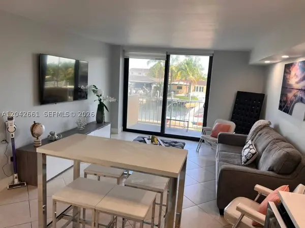 2350 NE 135th St #209, North Miami, FL 33181