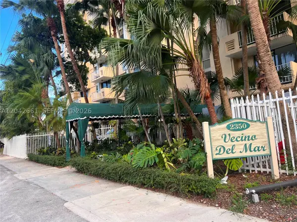 2350 NE 135th St #209, North Miami, FL 33181