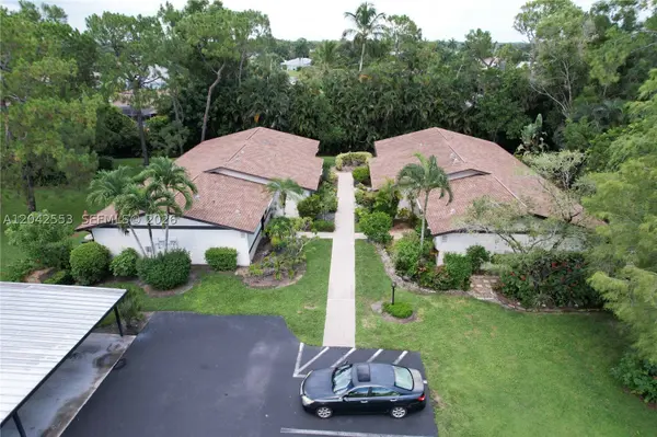 1001 Pine Isle Ln #1001, Naples, FL 34112