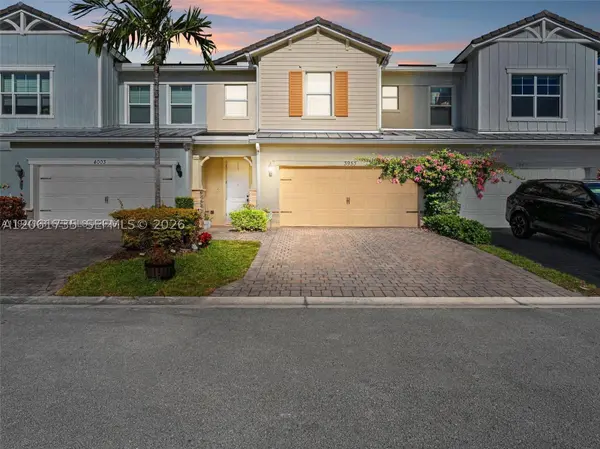 3953 Black Olive Ln #3953