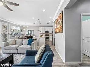 3953 Black Olive LN, Hollywood, FL 33021