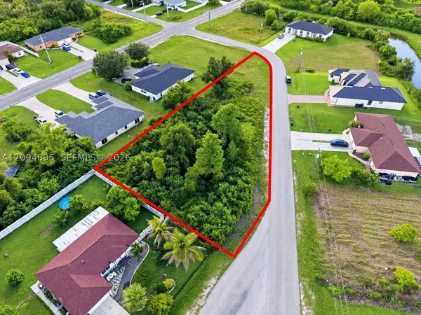 4777/4779 22ND ST SW, Lehigh Acres, FL 33973
