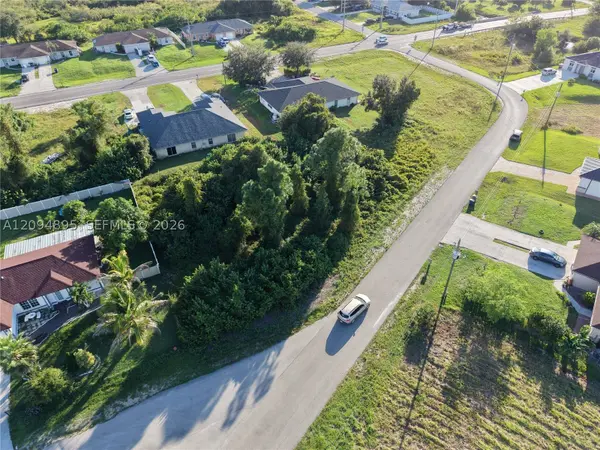 4777/4779 22ND ST SW, Lehigh Acres, FL 33973