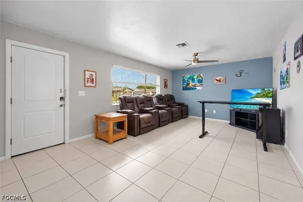 1204 SE 35th ST, Cape Coral, FL 33904