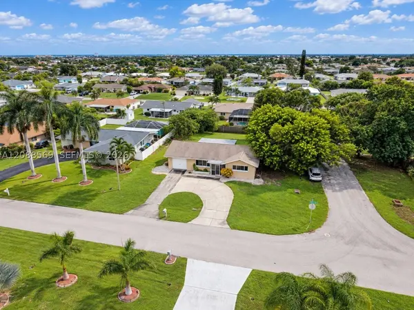 1204 SE 35th St, Cape Coral, FL 33904