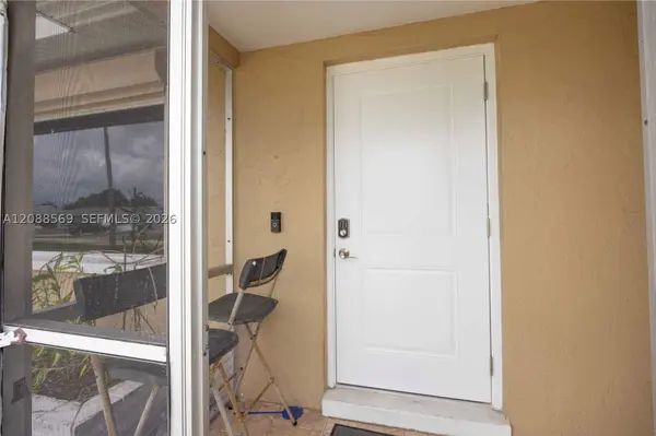 1204 SE 35th St, Cape Coral, FL 33904