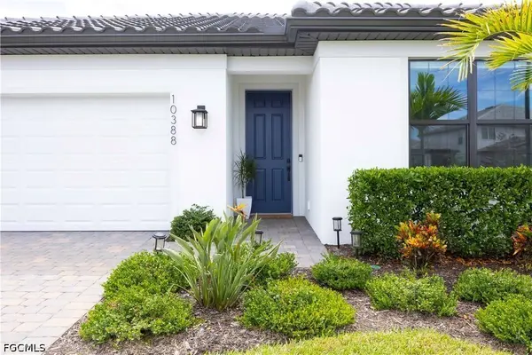 10388 Maddox LN, Bonita Springs, FL 34135
