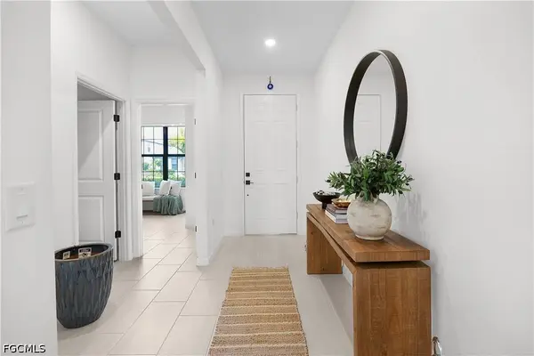 10388 Maddox LN, Bonita Springs, FL 34135