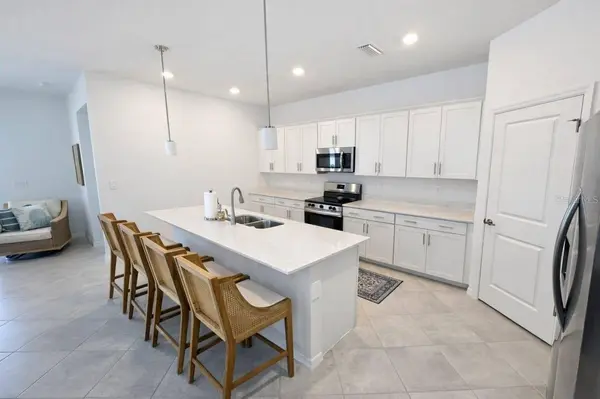 11399 PINOT DR, Venice, FL 34293