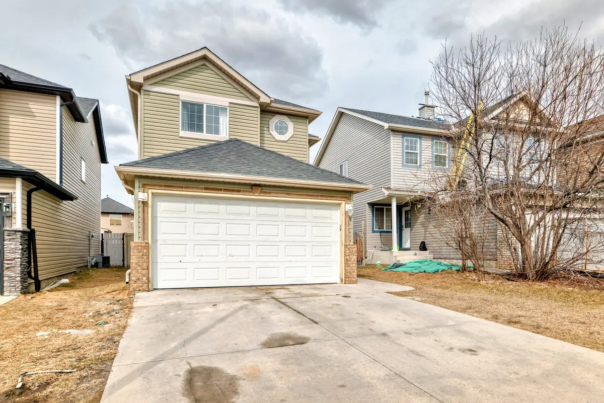 52 Saddlebrook Way NE, Calgary, AB T3J