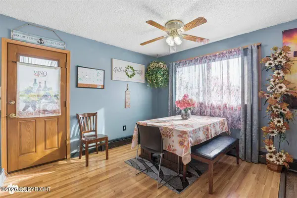 3041 W 91st AVE, Anchorage, AK 99502