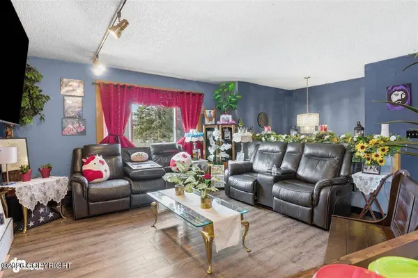 3041 W 91st AVE, Anchorage, AK 99502